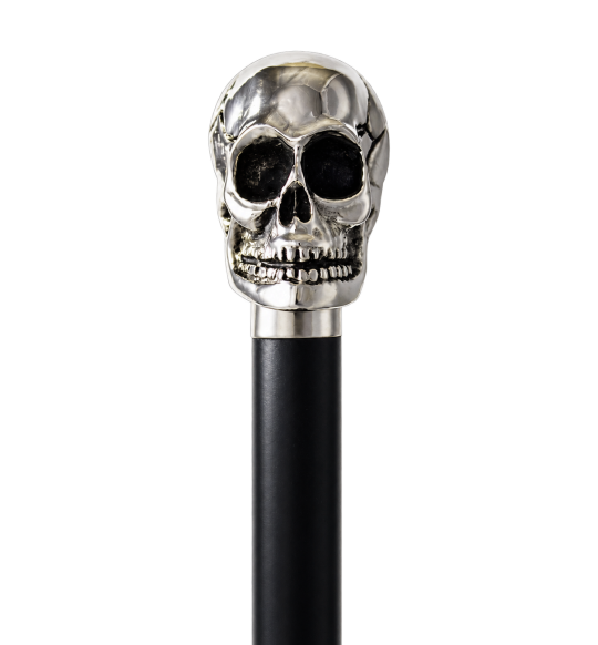 Gehstock mit Totenkopf aus vernickeltem Metall auf transparentem Hintergrund